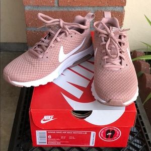 Blush Nike Air Max